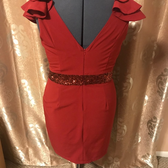 Red Cap Sleeved Short Dress NWT - Picture 3 of 4